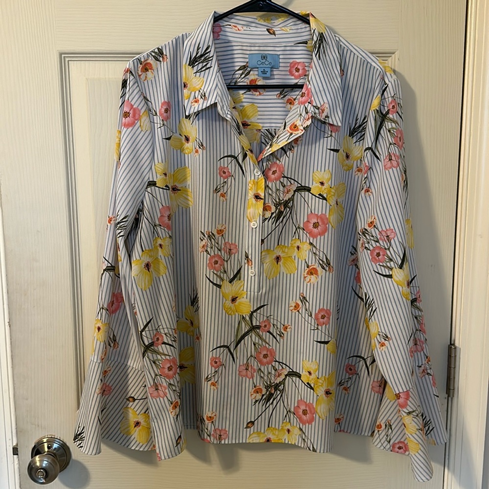 Women’s CeCe top